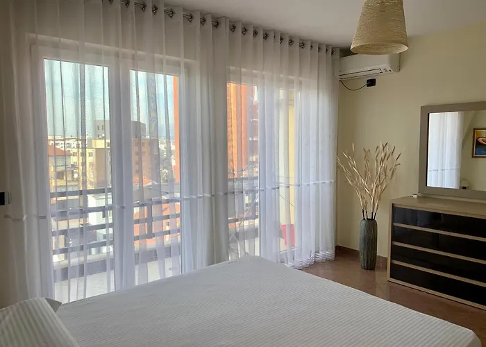 Bussola Apartment